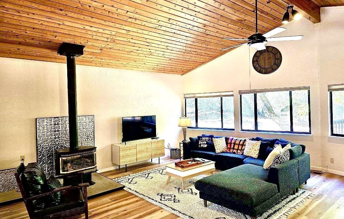 Photo of Livingroom in Somerset