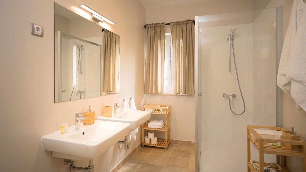 Photo of Bathroom in Rudina