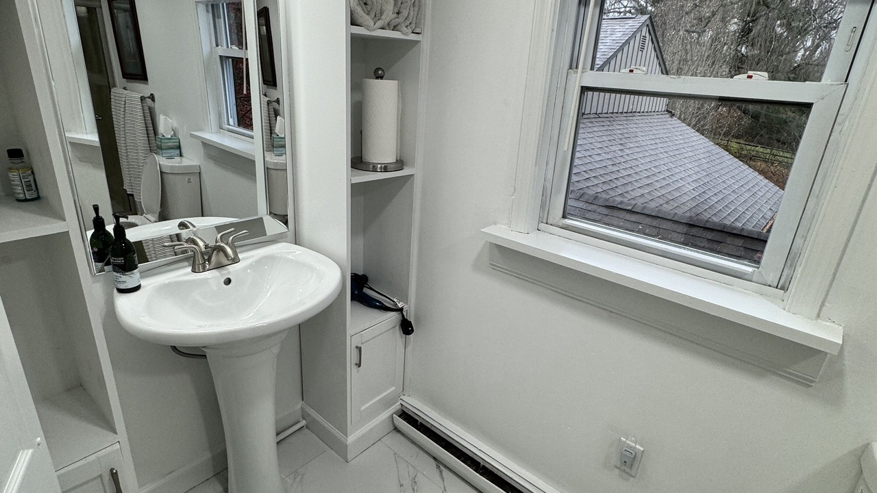 Photo of Bathroom in Lambertville