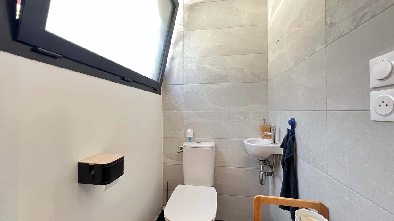 Photo of Bathroom in Cote Pavee
