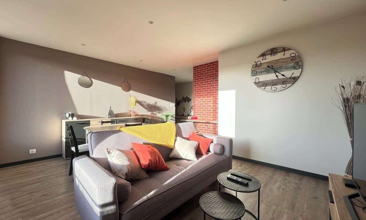Photo of Livingroom in Trois Cocus - Borderouge - Croix-Daurade - Paleficat
