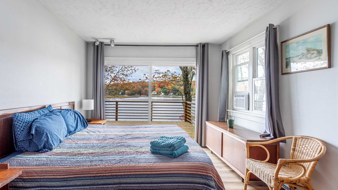 Photo of Bedroom in Tobyhanna