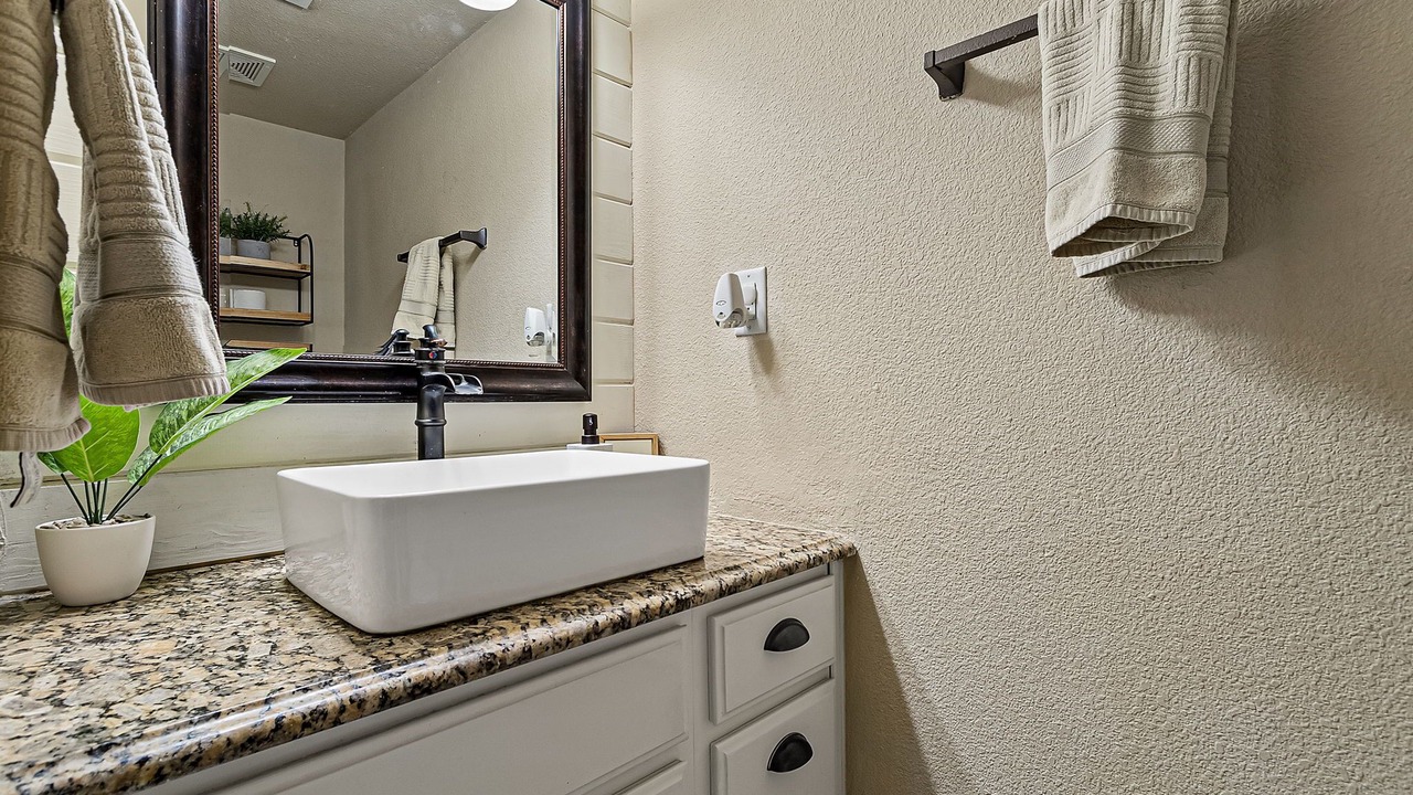 Photo of Bathroom in Biggs Field
