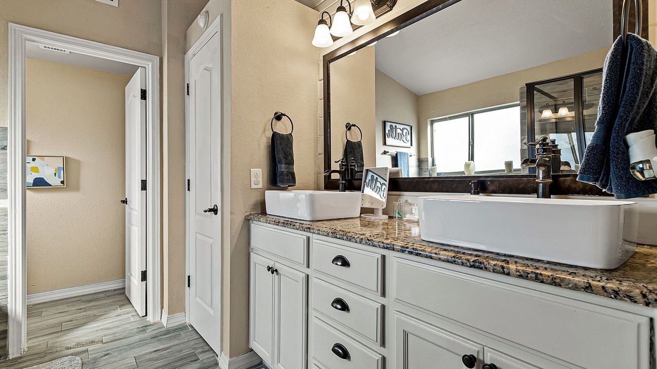 Photo of Bathroom in Biggs Field