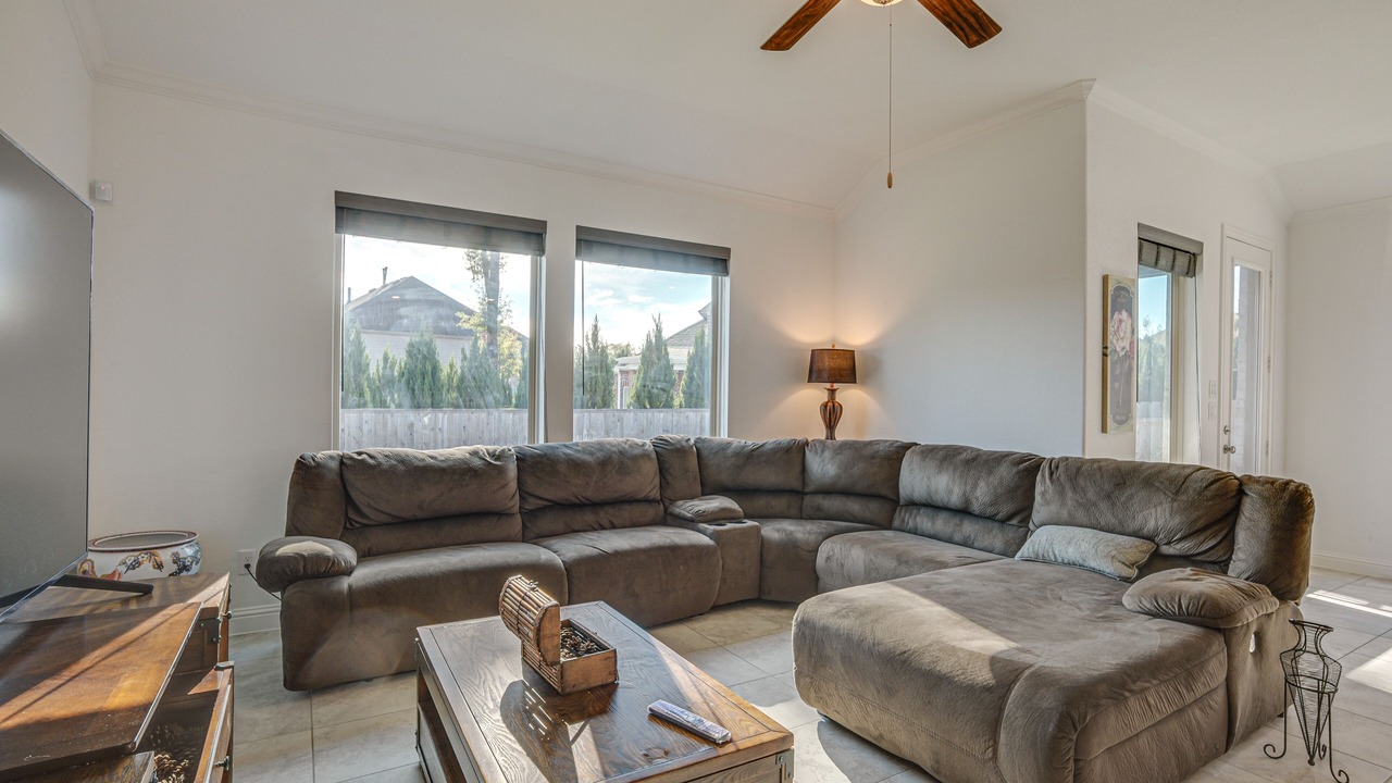Photo of Livingroom in Porter