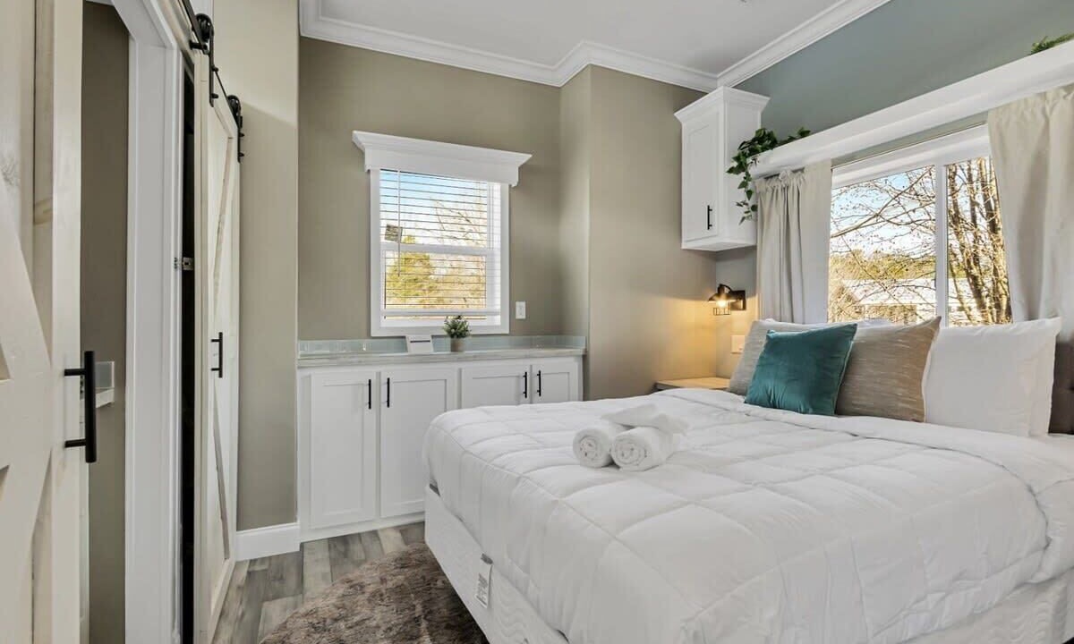 Photo of Others in Owens Cross Roads