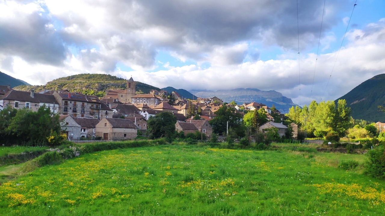 Photo of Outdoor in Hecho