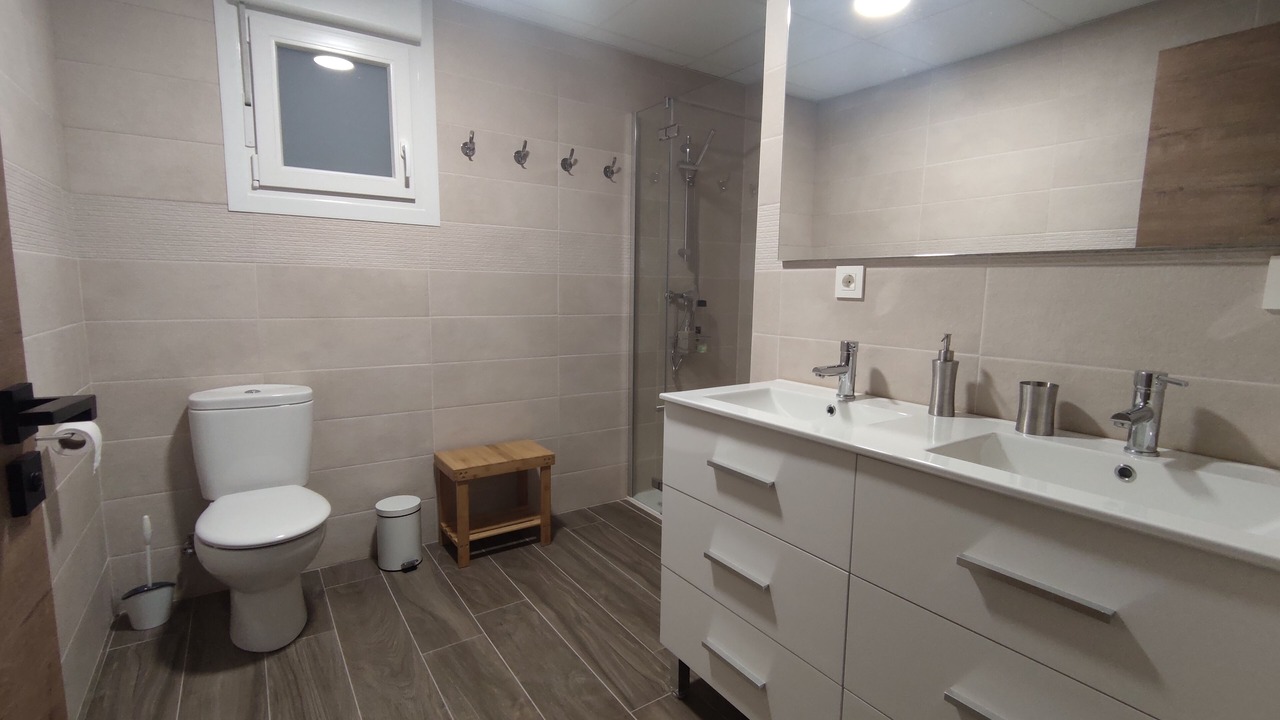 Photo of Bathroom in Hecho