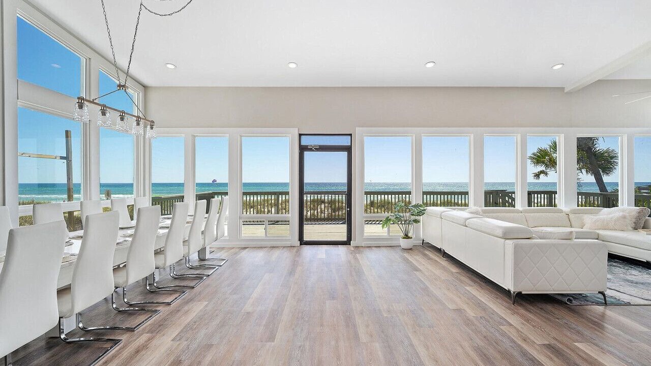 Photo of Bedroom in Miramar Beach