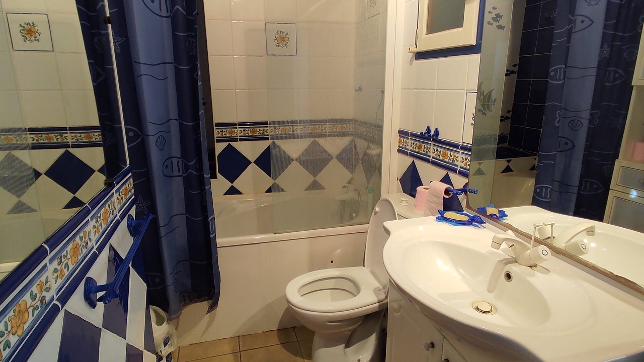Photo of Bathroom in Les Cabannes