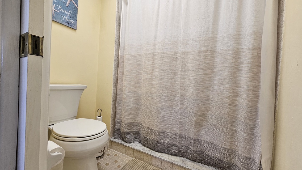 Photo of Bathroom in Biggar