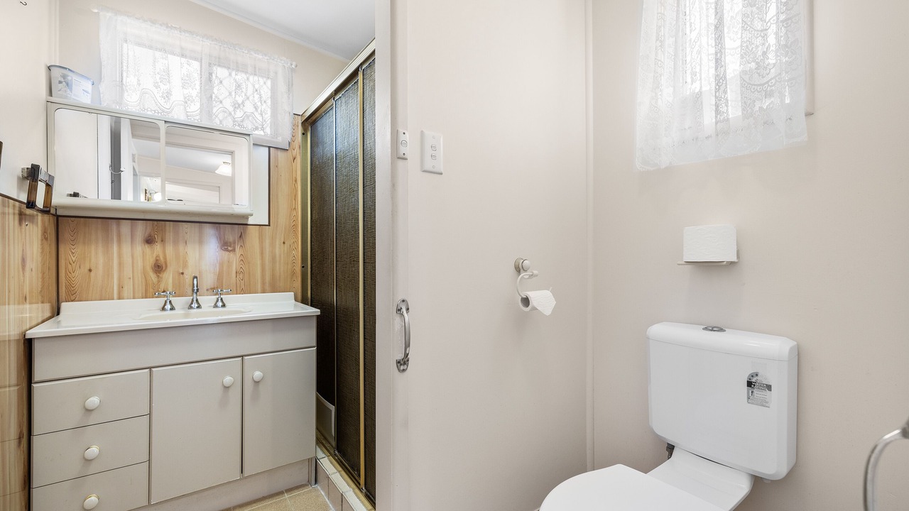 Photo of Bathroom in Hat Head