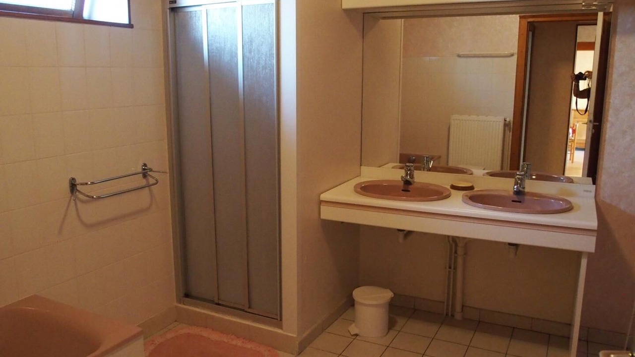 Photo of Bathroom in Cortevaix