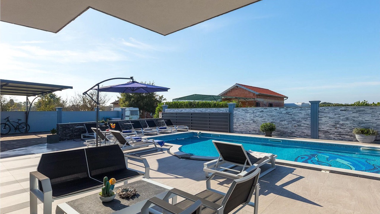 Photo of Outdoor in Valbandon