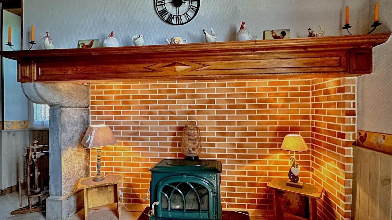 Photo of Others in Asson