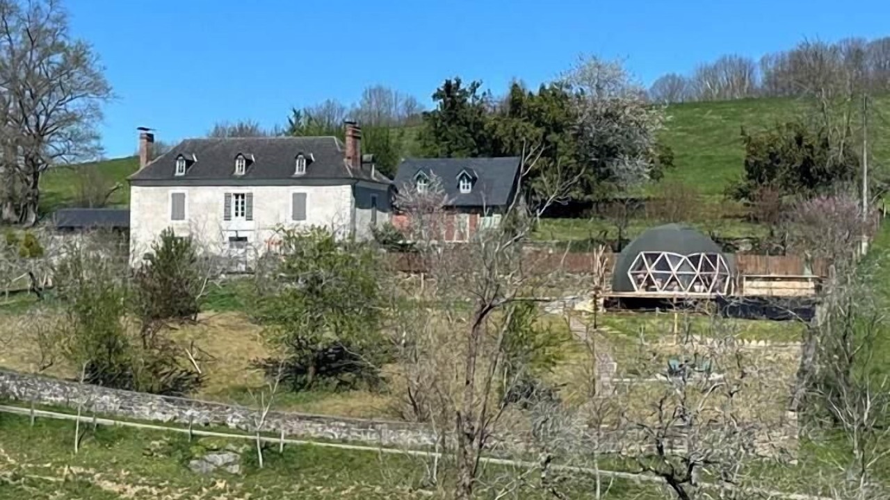 Photo of Outdoor in Asson