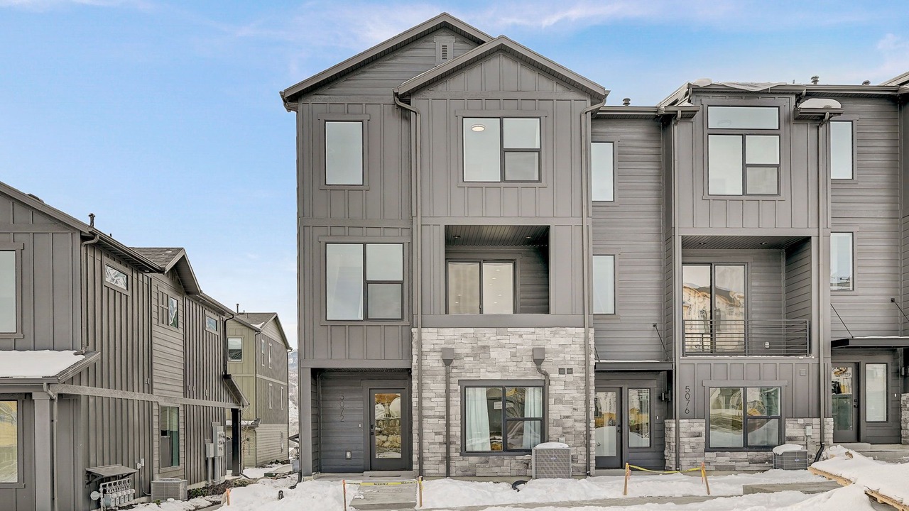 Photo of Outdoor in Mountain Green