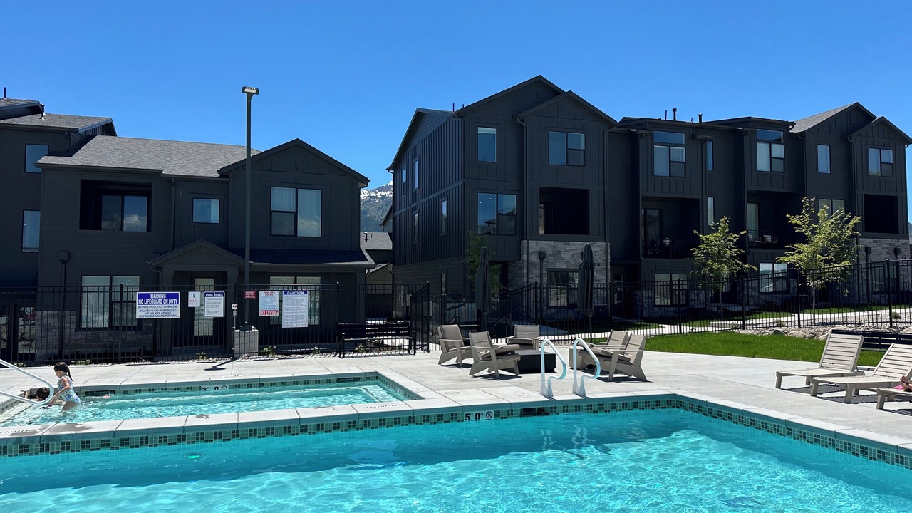Photo of Outdoor in Mountain Green