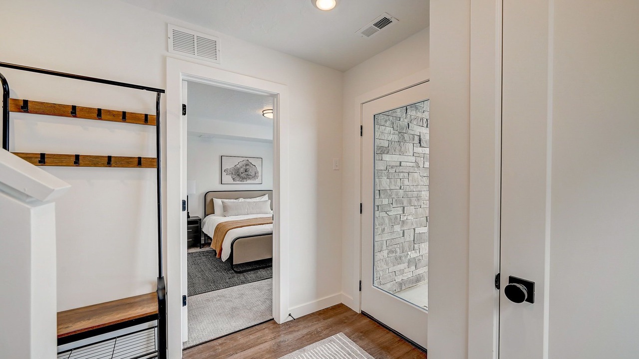 Photo of Bedroom in Mountain Green