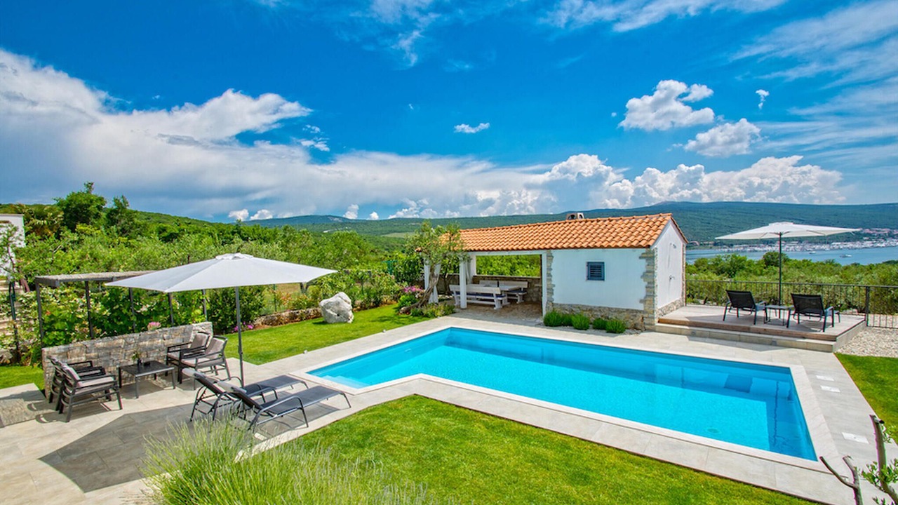 Photo of Outdoor in Kornic