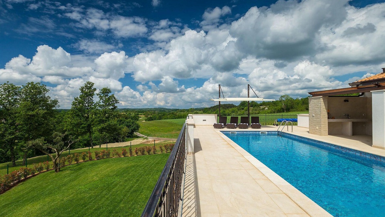Photo of Outdoor in Gracisce