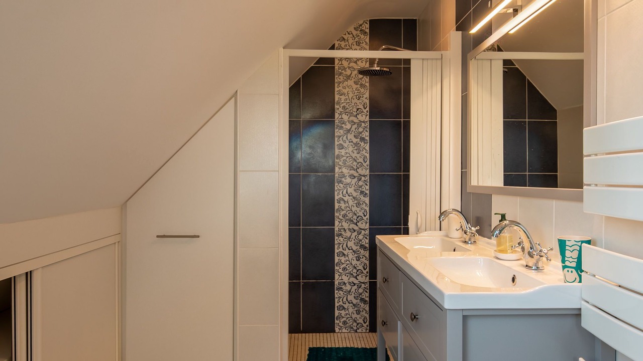 Photo of Bathroom in Guimaec