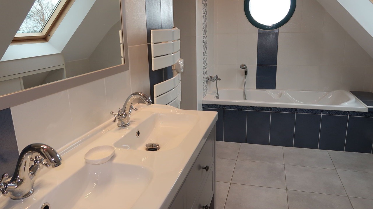 Photo of Bathroom in Guimaec