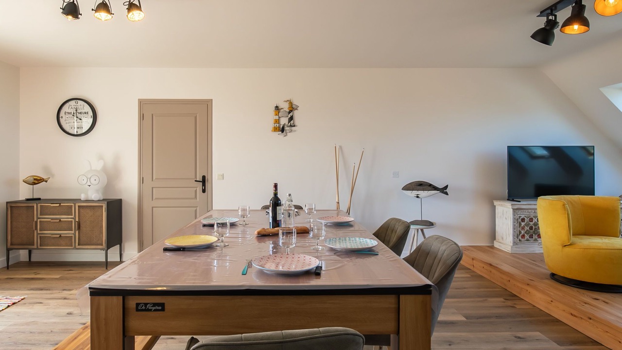 Photo of Livingroom in Guimaec