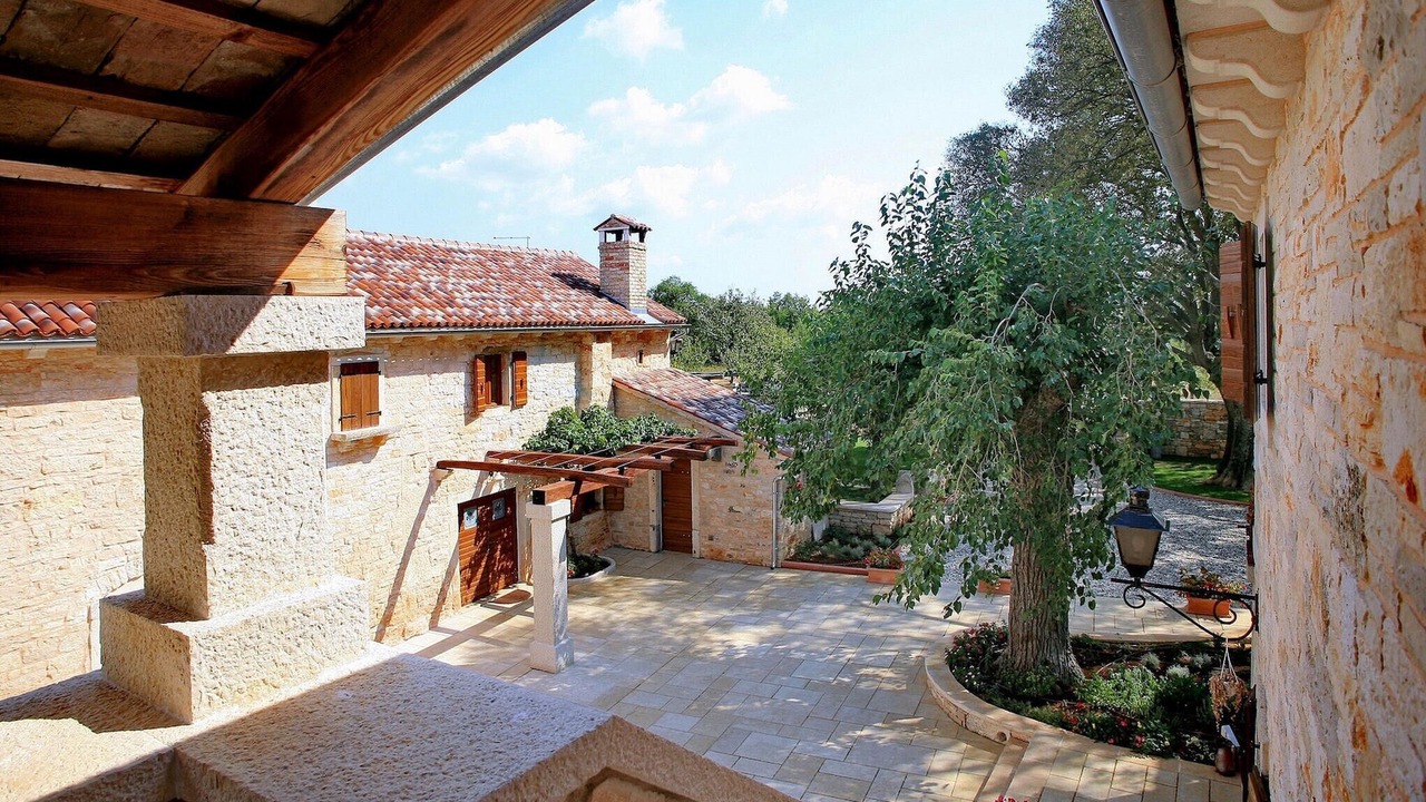 Photo of Others in Svetvincenat