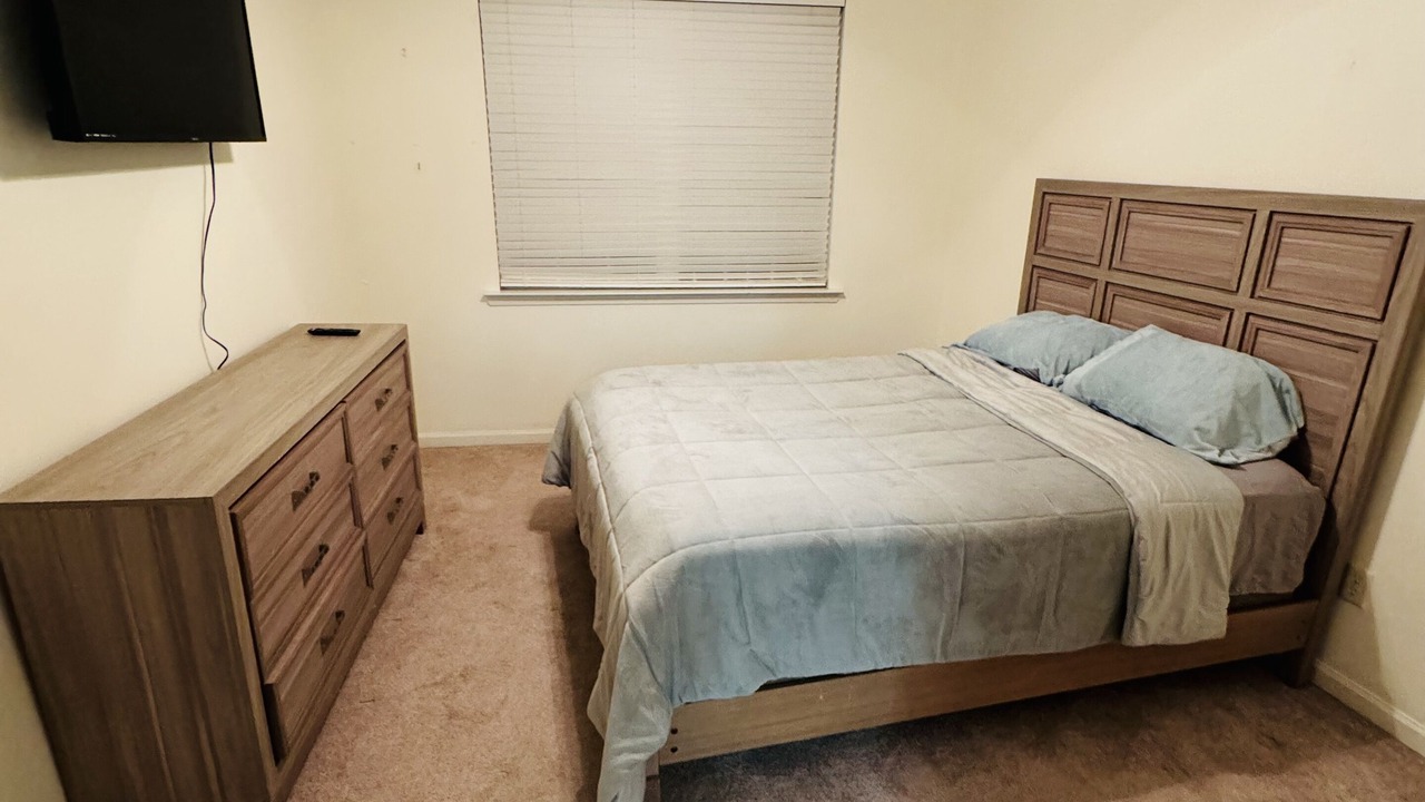 Photo of Bedroom in Uptown