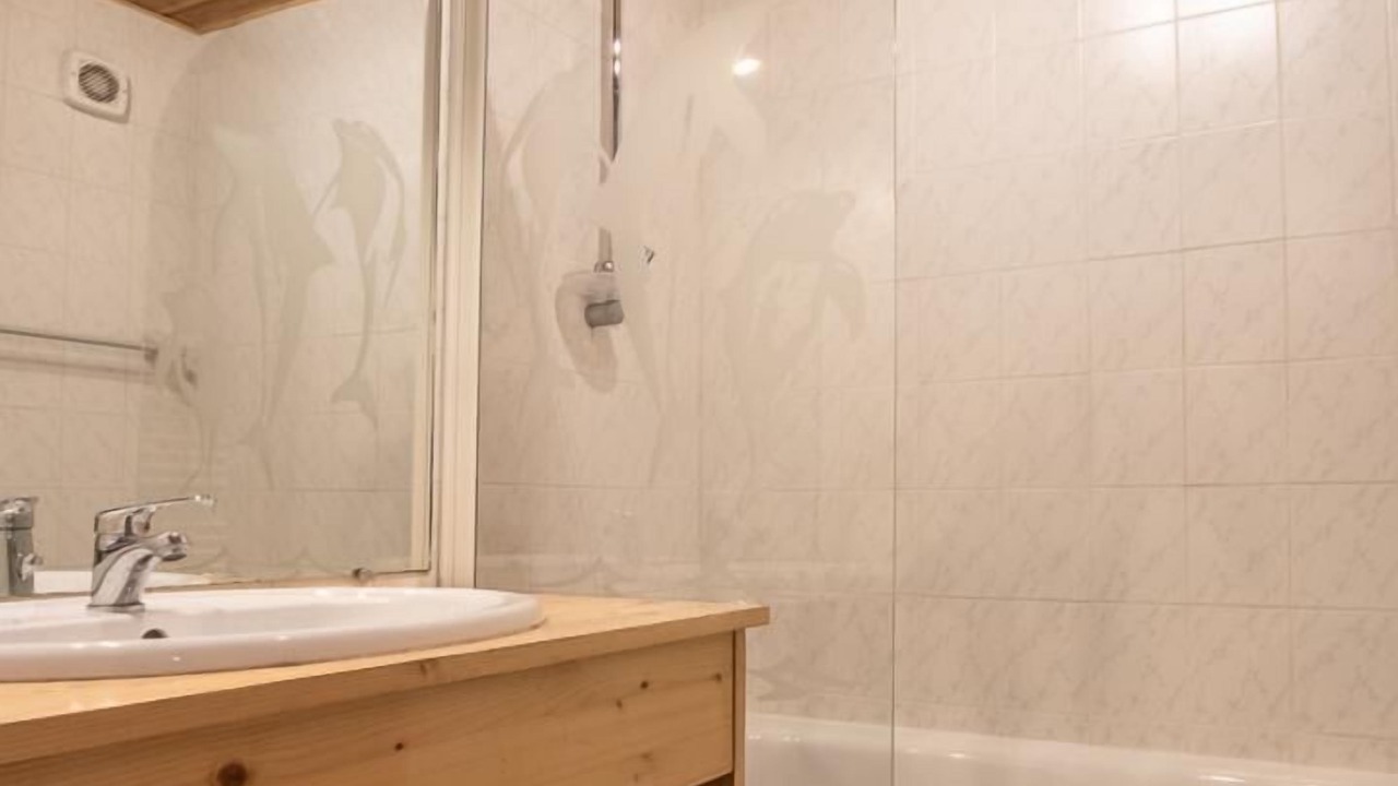 Photo of Bathroom in Les Bottieres