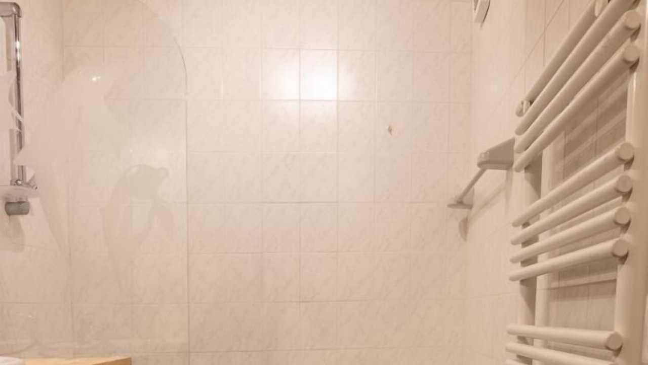 Photo of Bathroom in Les Bottieres