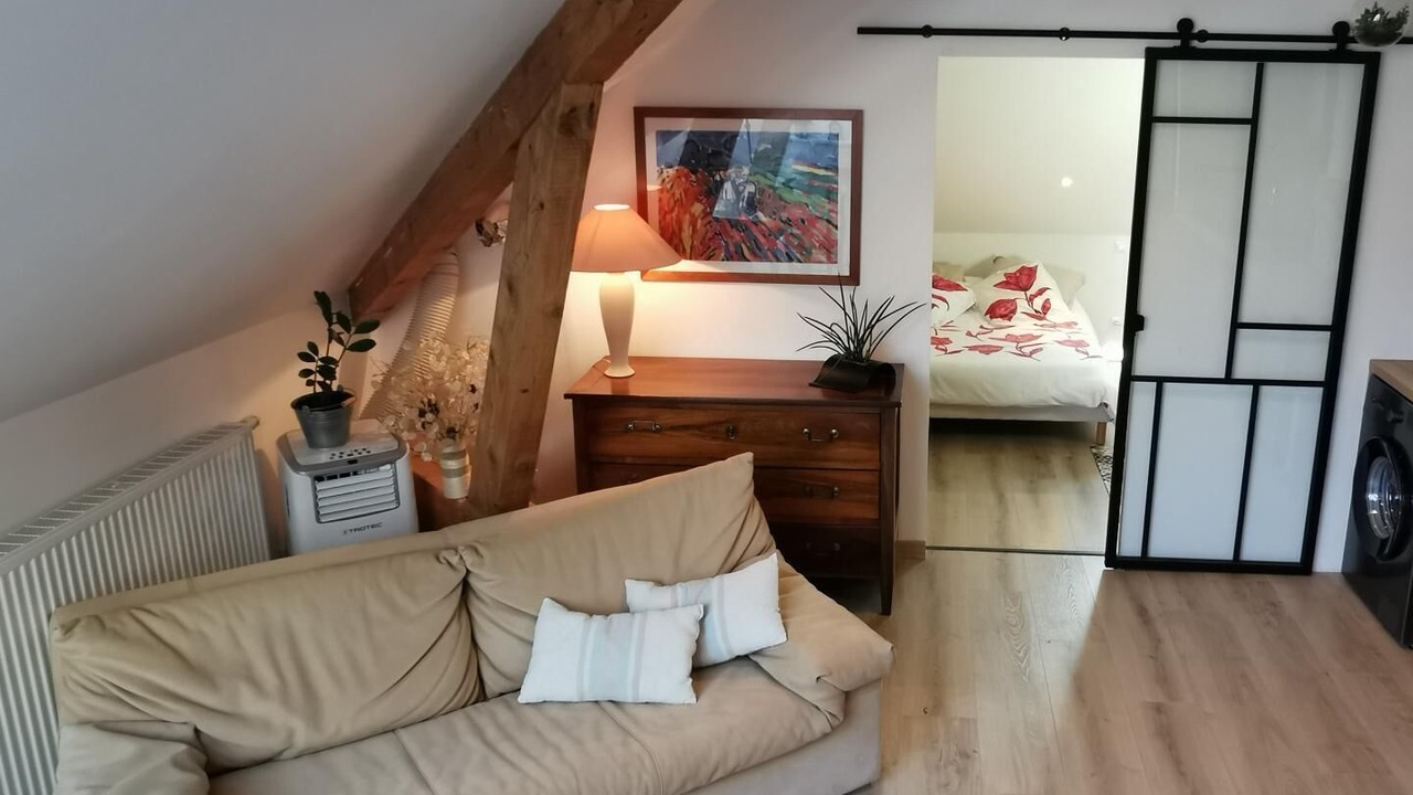 Photo of Livingroom in Brison-Saint-Innocent