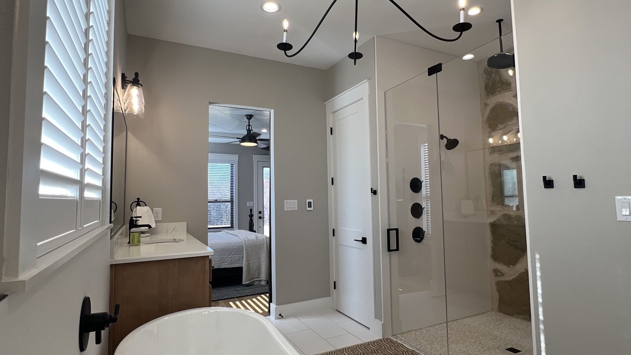 Photo of Bathroom in Marshall County