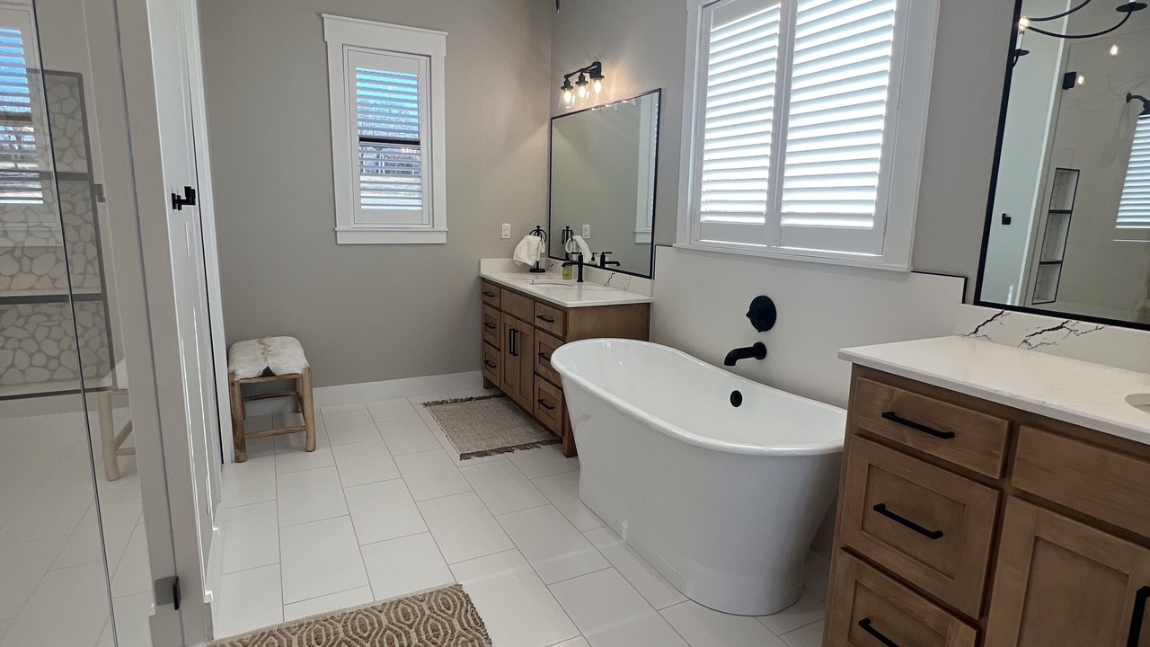 Photo of Bathroom in Marshall County
