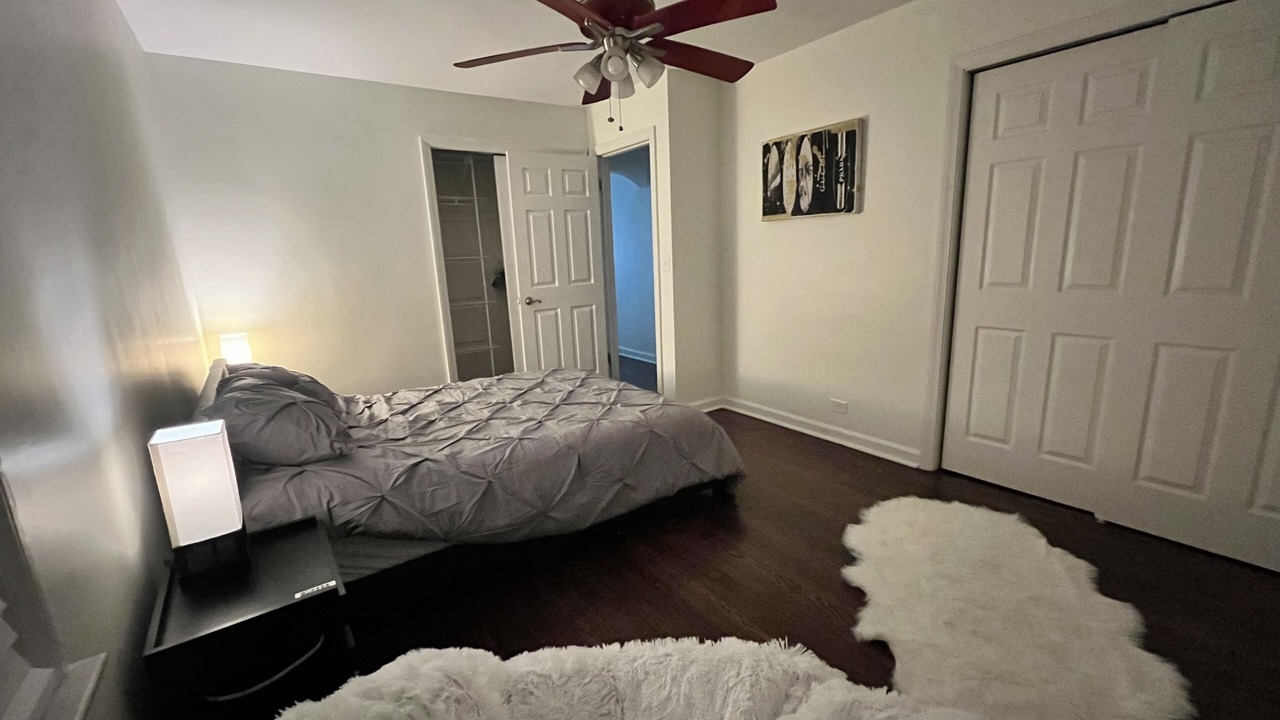 Photo of Bedroom in Elmhurst