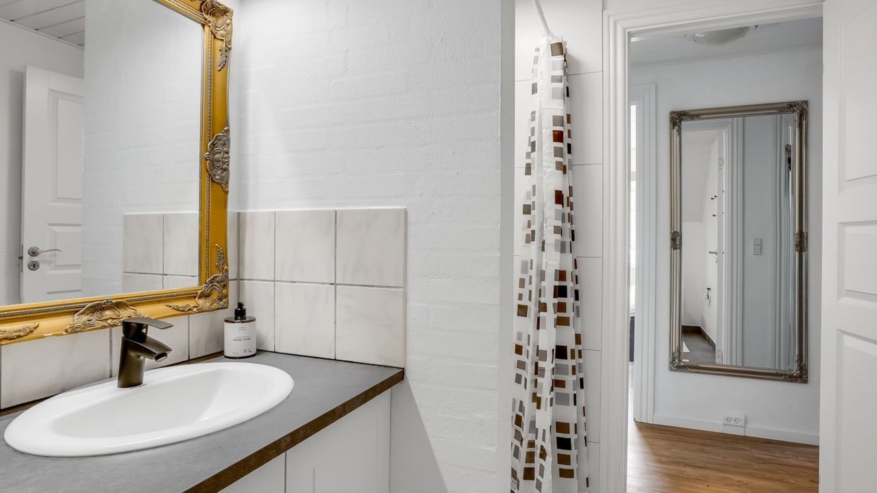 Photo of Bathroom in Bøtø By