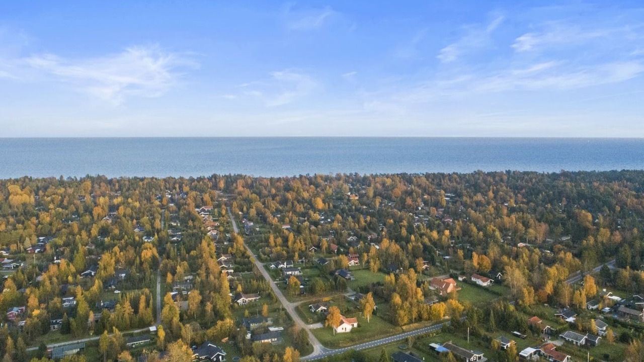 Photo of Others in Bøtø By
