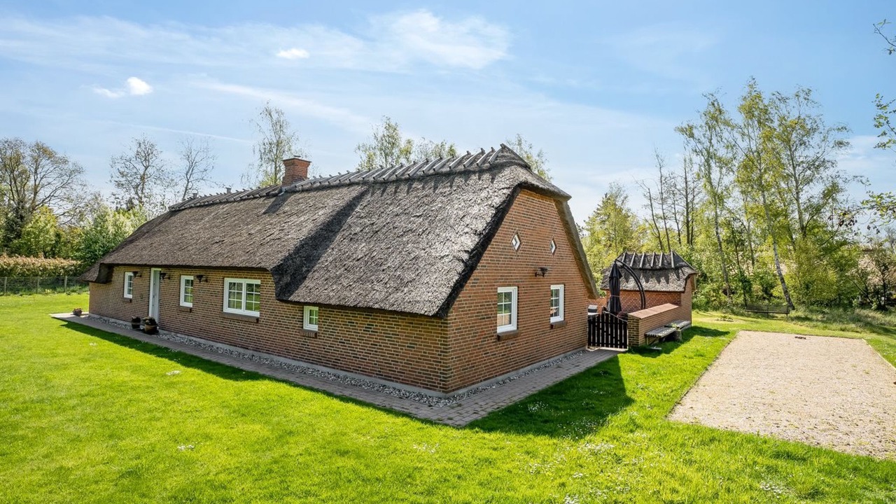 Photo of Others in Bøtø By
