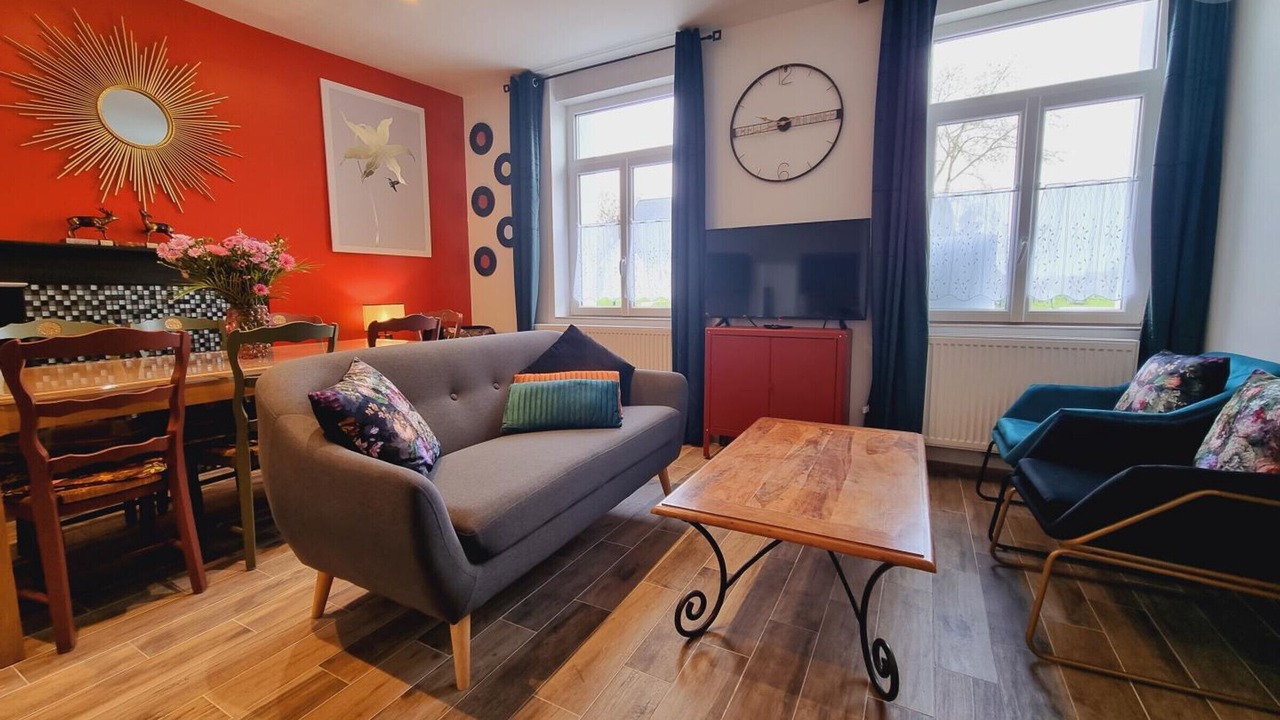 Photo of Livingroom in Wallers