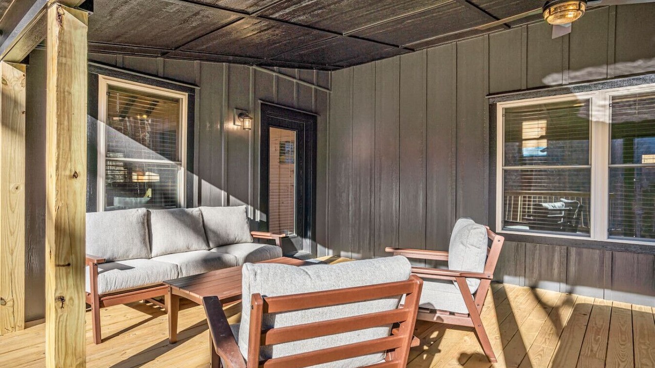 Photo of Patio Balcony in Maggie Valley