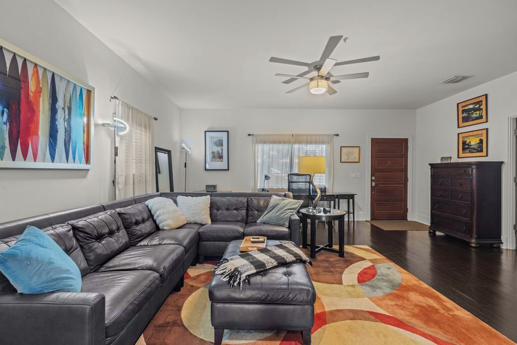 Photo of Livingroom in Winter Park