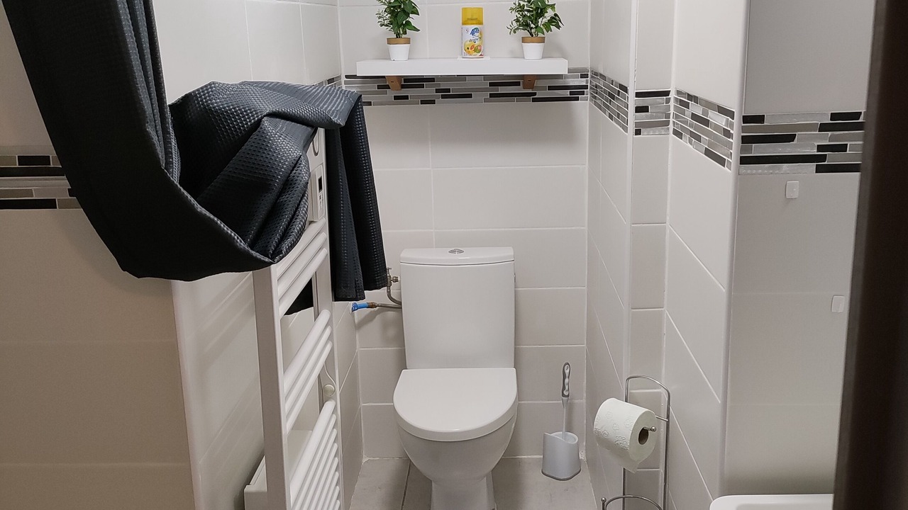 Photo of Bathroom in Le Port