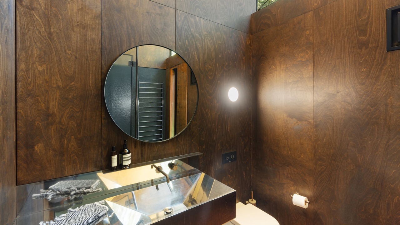 Photo of Bathroom in Piha