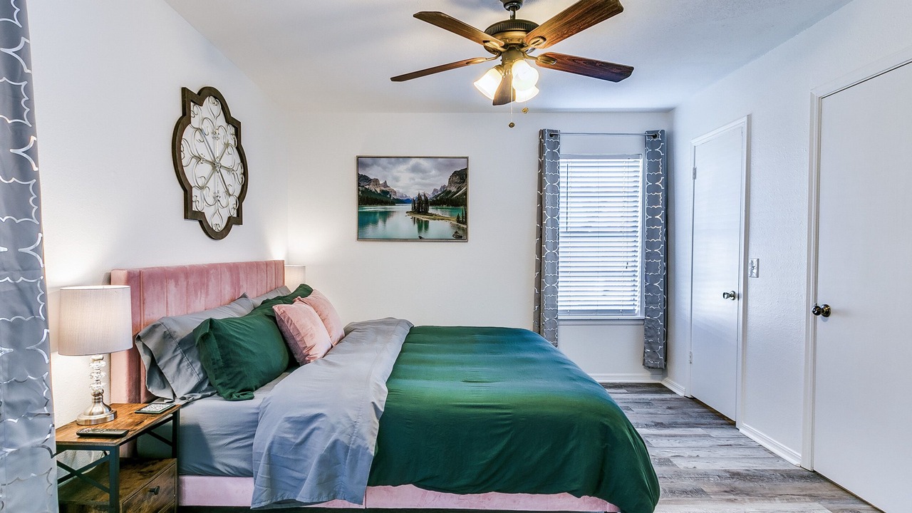 Photo of Bedroom in Moore