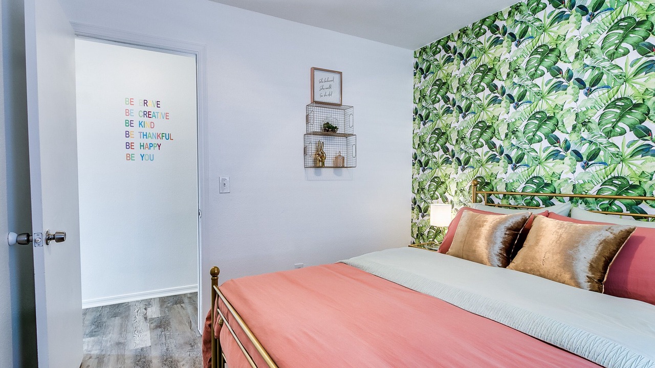 Photo of Bedroom in Moore