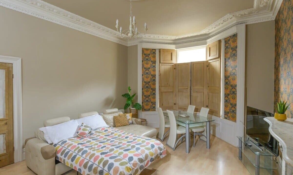 Photo of Bedroom in Clevedon