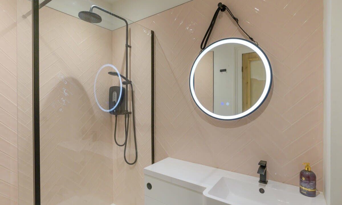 Photo of Others in Clevedon