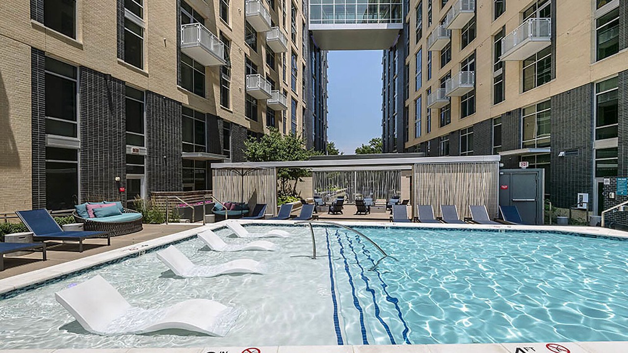 Photo of Outdoor in McLean