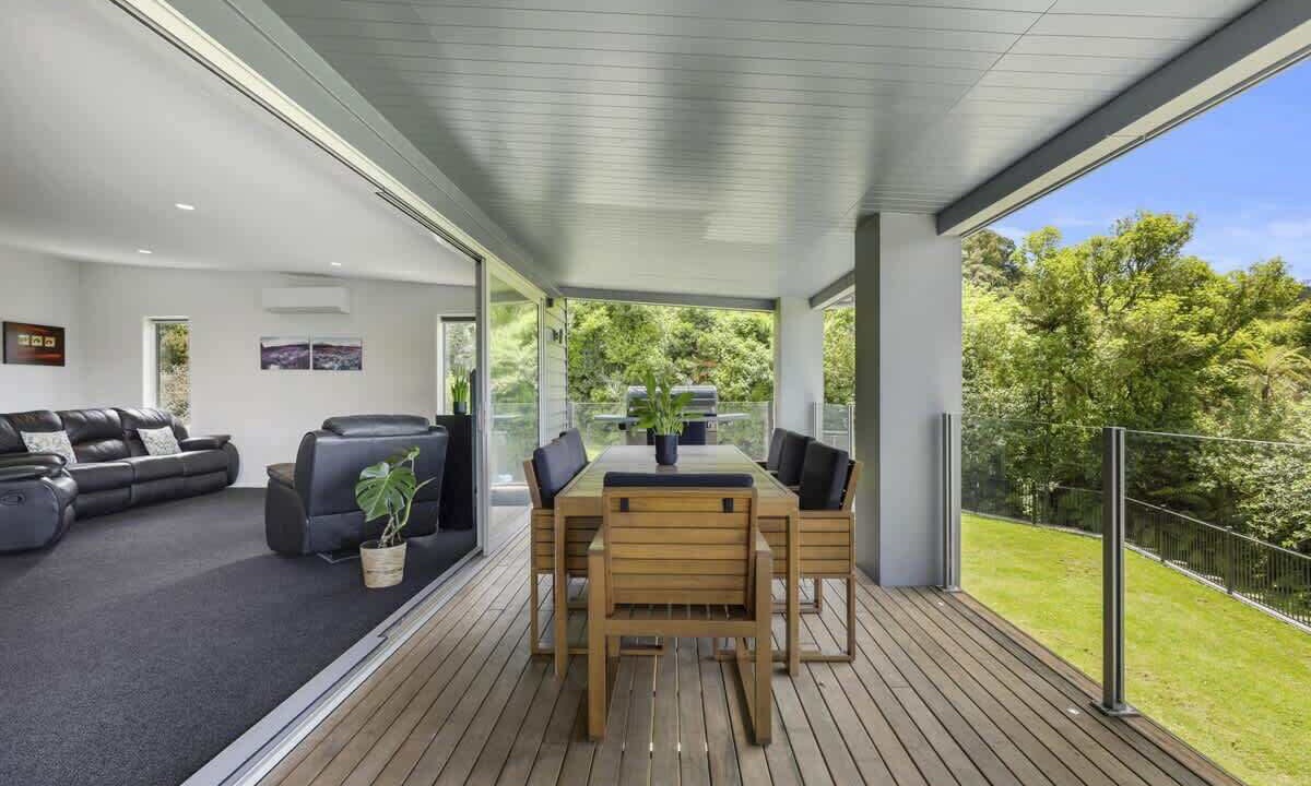 Photo of Livingroom in Lake Tarawera